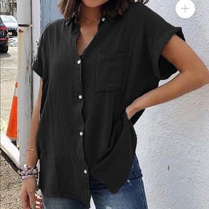 NEVER WORN black relaxed button up shirt size M